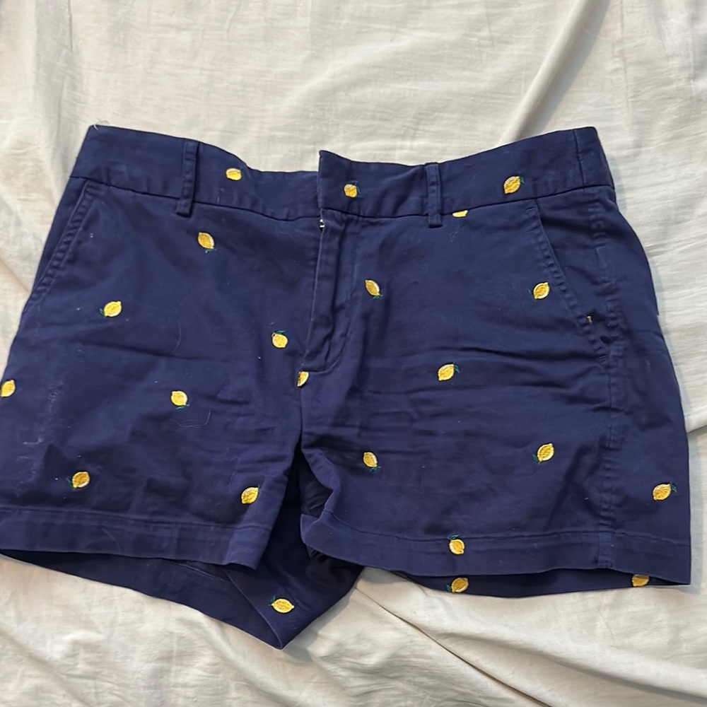 Jones New York Blue and Yellow Bermuda Shorts with Pineapple Pattern